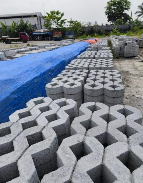 Grassblock-lobang-5-tbl-8cm.jpg